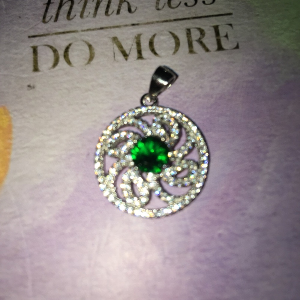 Emerald & sapphire pendant